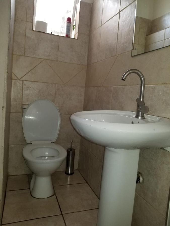 Pinto City Motel Kempton Park Dış mekan fotoğraf